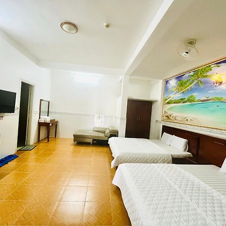 Hung Anh Hotel Ho Chi Minh City Exterior photo