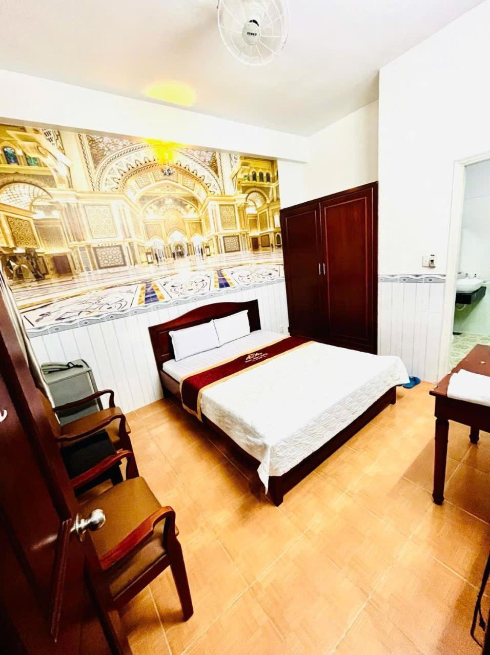 Hung Anh Hotel Ho Chi Minh City Exterior photo